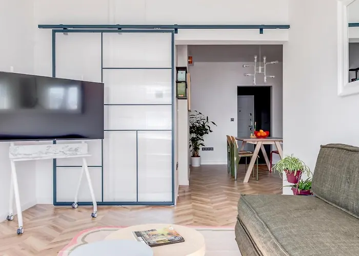 Quiet Elegance In Center アパート *