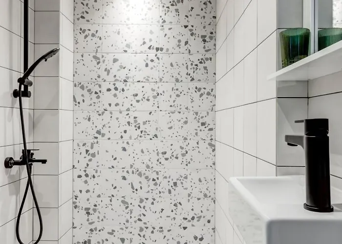 Quiet Elegance In Center ソフィア